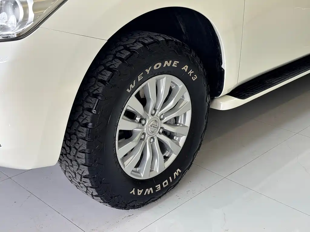 Nissan Patrol 2018 — фото 5