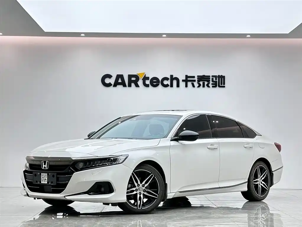 Honda Accord 2022 — фото 1