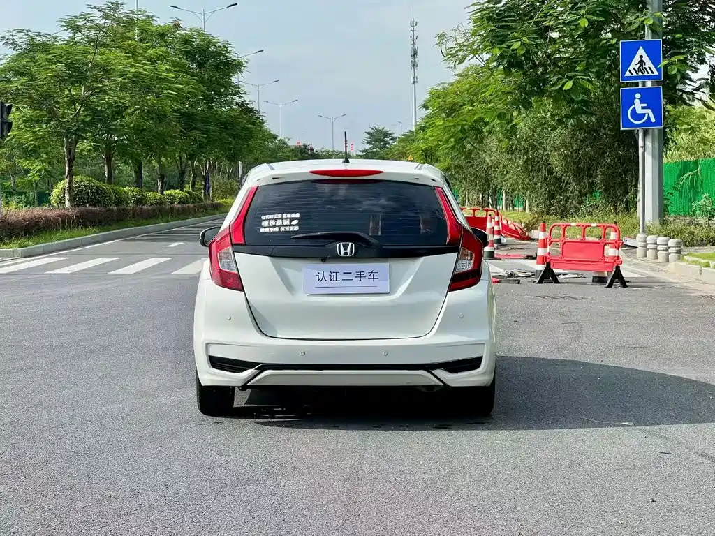 Honda Fit 2019 — фото 4
