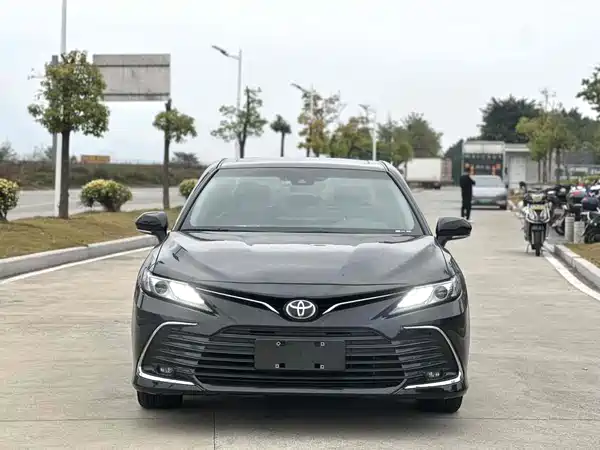 Toyota Camry 2022
