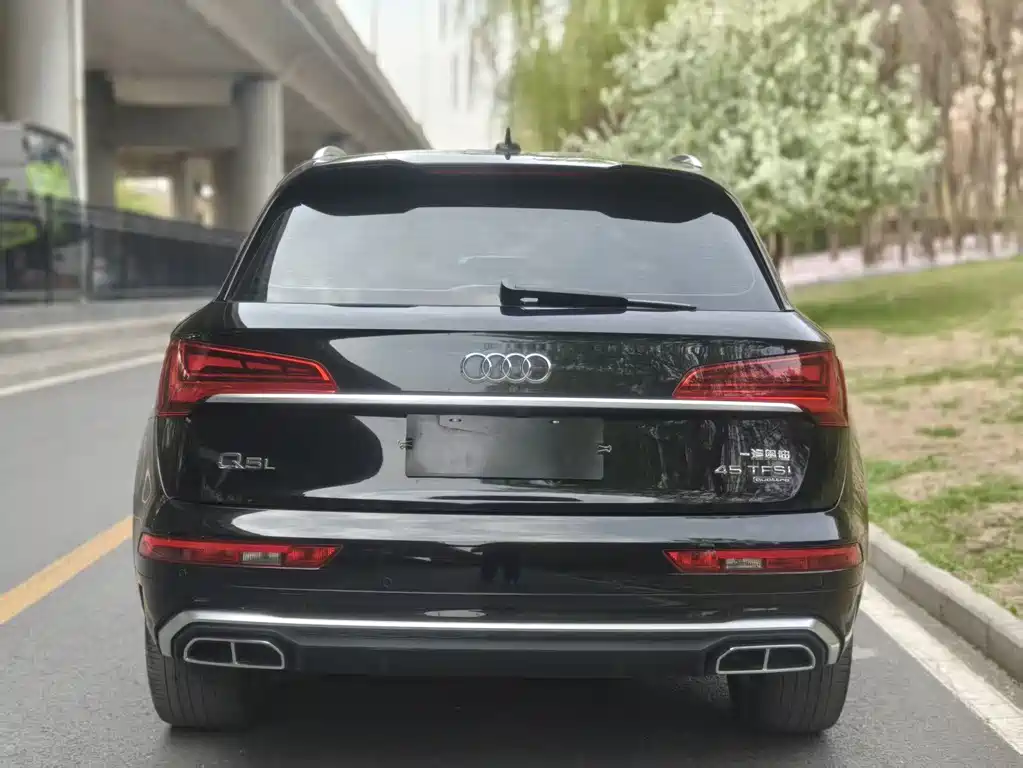 Audi Q5L 2022 — фото 5