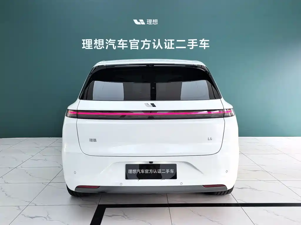 Li Auto L6 2024 — фото 13