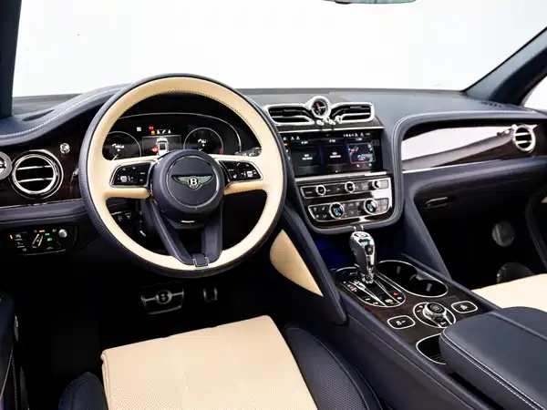 Bentley Bentayga 2022