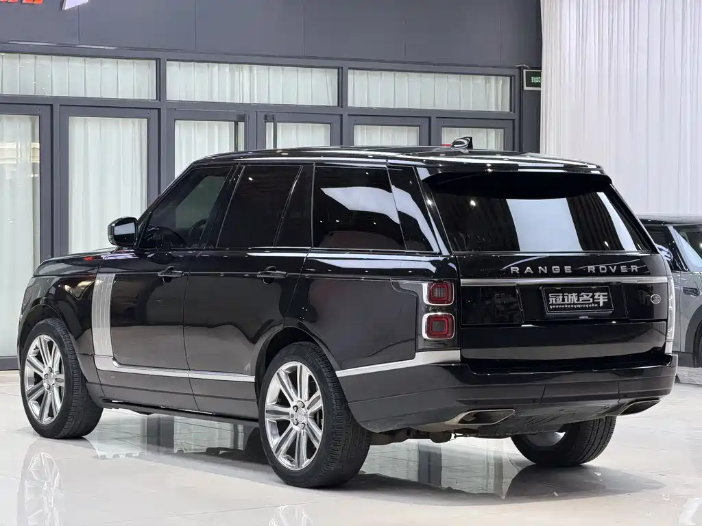 Land Rover Range Rover 2021 — фото 4