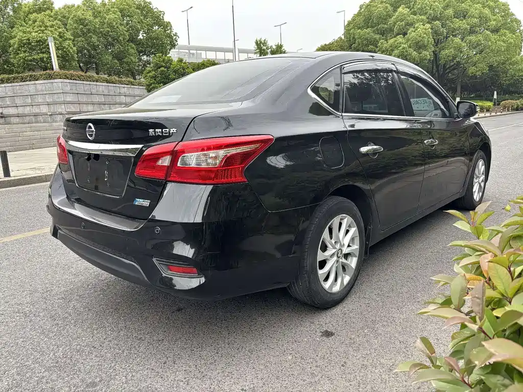 Nissan Sylphy 2017 — фото 10