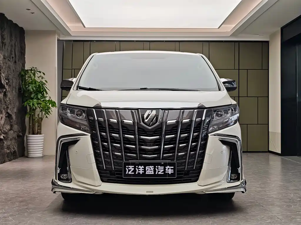 Toyota Alphard 2018 — фото 2