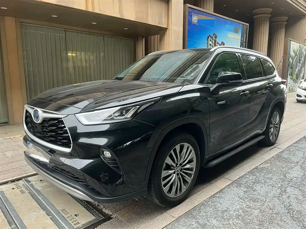 Toyota Highlander 2022