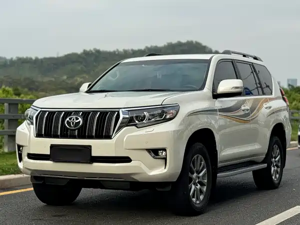 Toyota Prado 2018