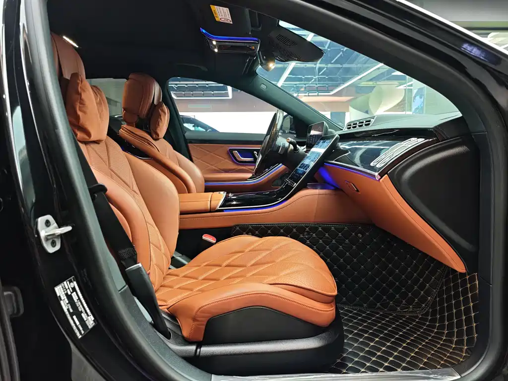 Mercedes-Benz Maybach S-Class 2023 — фото 9