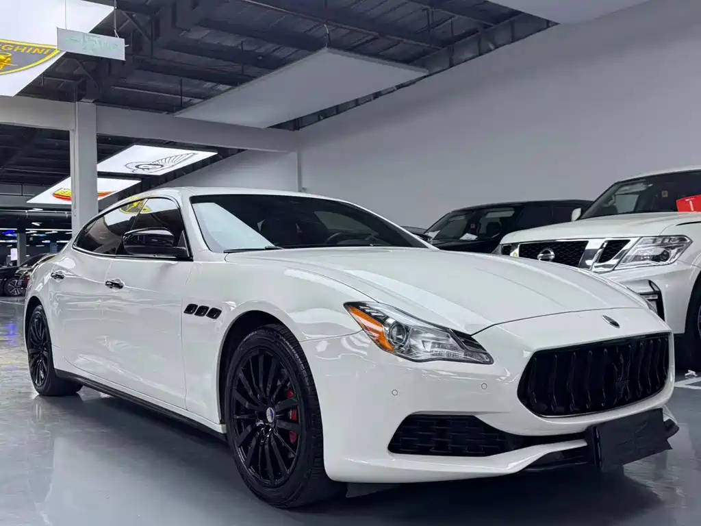 Maserati Quattroporte 2018 — фото 3