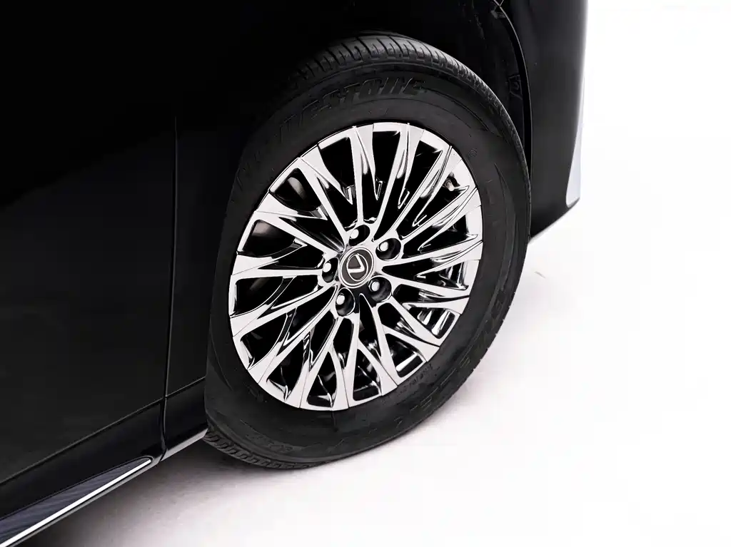Lexus LM 2021 — фото 2