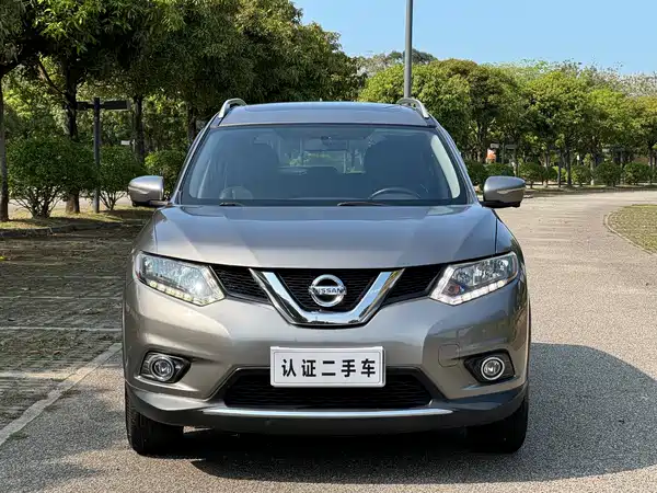 Nissan X-Trail 2014