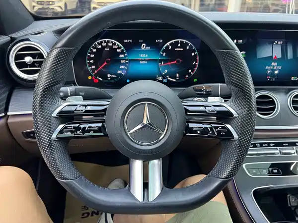 Mercedes-Benz E-Class 2021