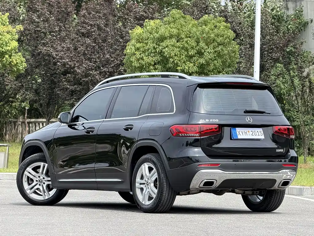 Mercedes-Benz GLB 2022 — фото 18