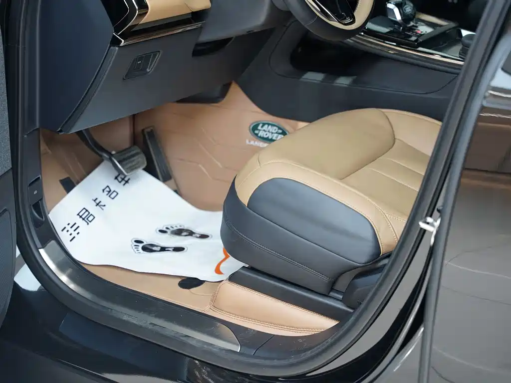 Land Rover Sport 2024 — фото 12
