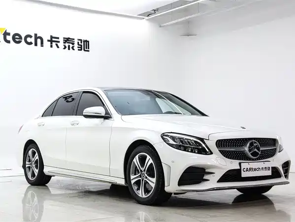 Mercedes-Benz C-Class 2019