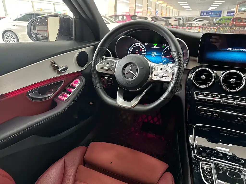 Mercedes-Benz C-Class 2020 — фото 13
