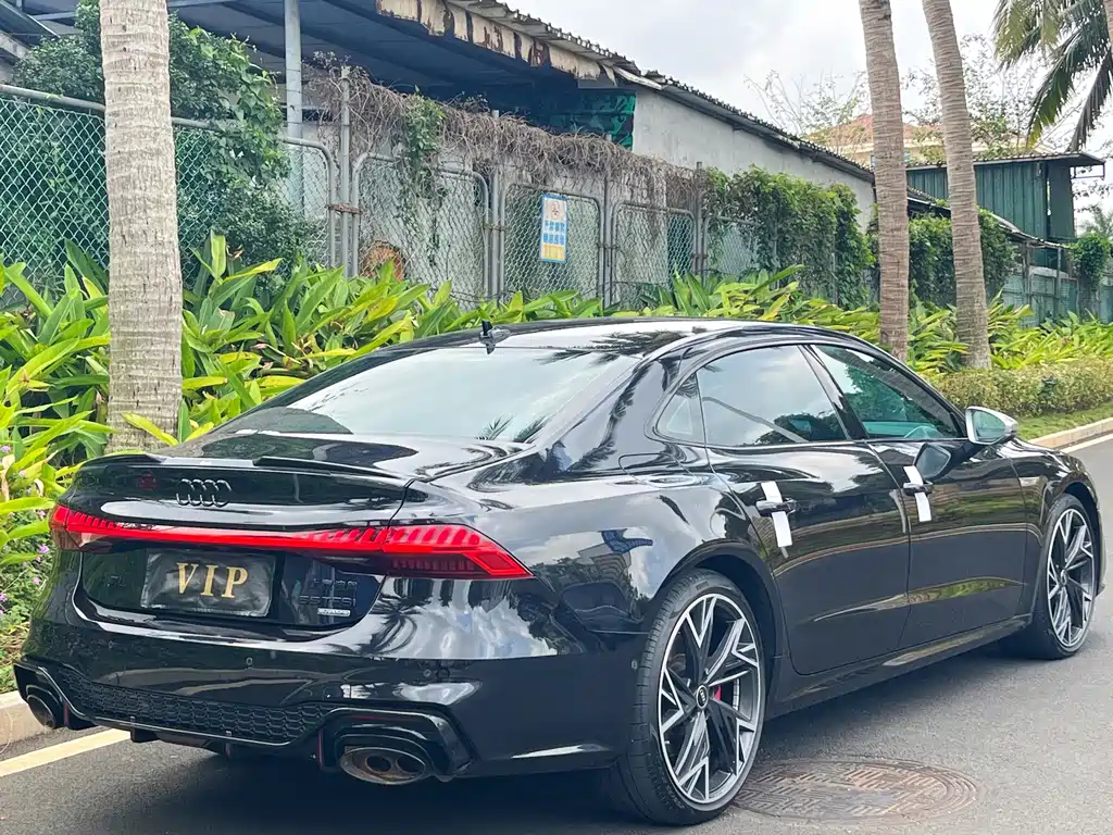Audi A7L 2024 — фото 7