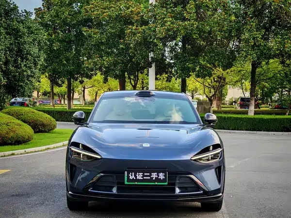 Xiaomi YU7 2025