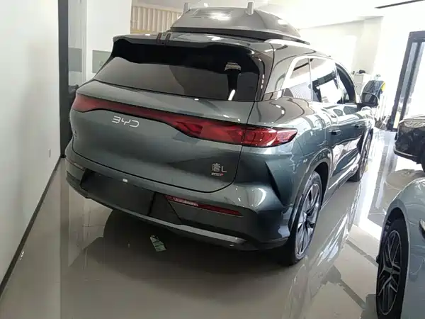 BYD Tang L 2025