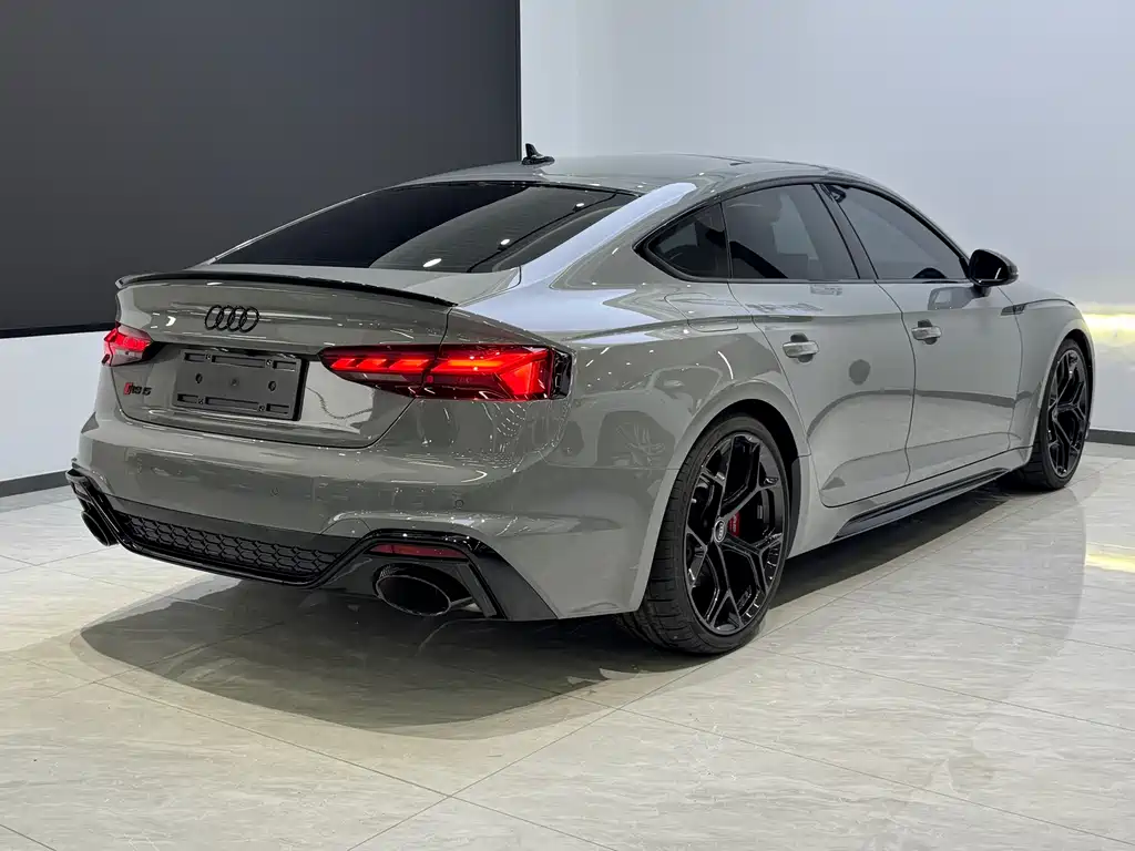 Audi RS 5 2026 — фото 5