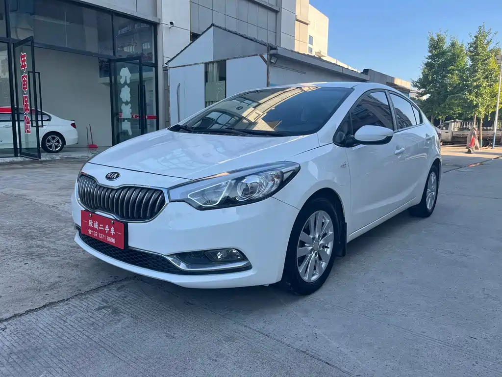 Kia K3 2016 — фото 1