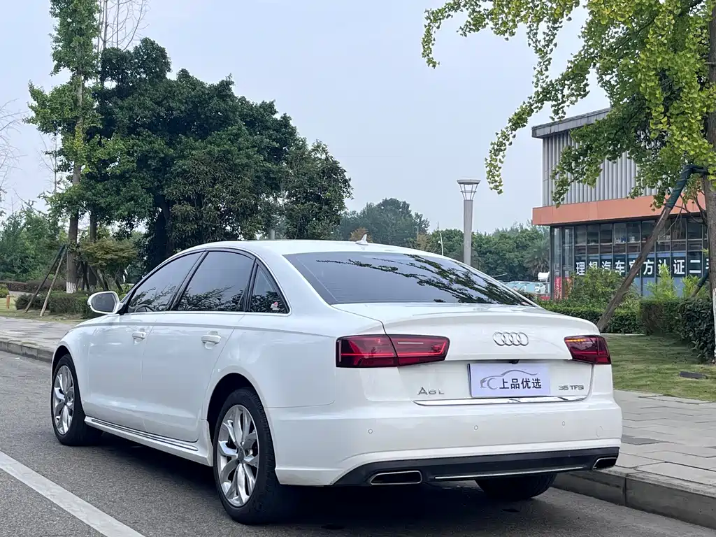 Audi A6L 2017 — фото 22