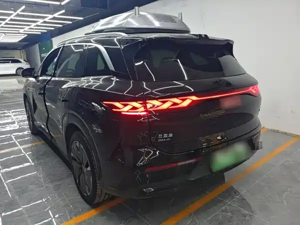 BYD Tang L 2026