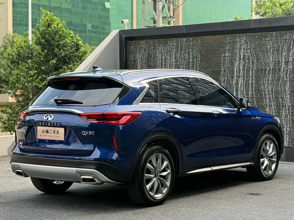 Infiniti QX50 2021 — фото 10
