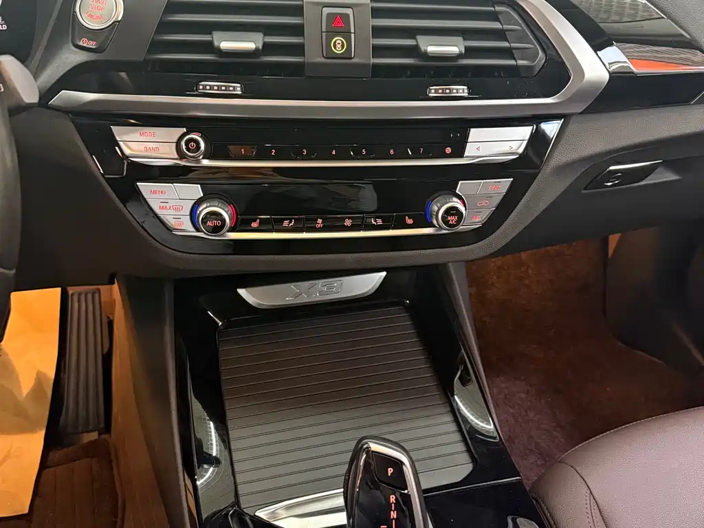 BMW X3 2020 — фото 14