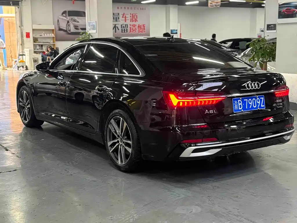 Audi A6L 2022 — фото 16