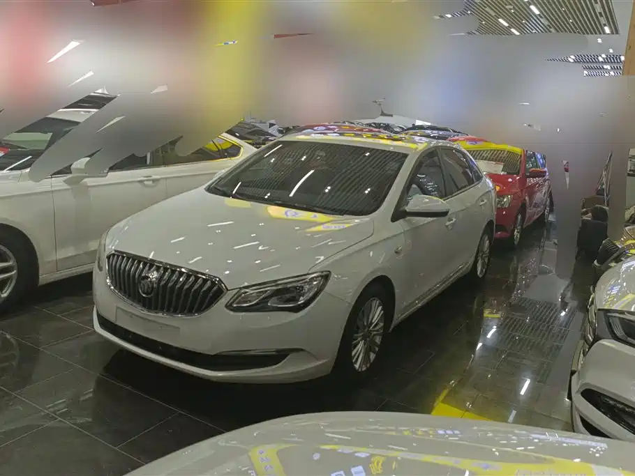 Buick Excelle 2016 — фото 1