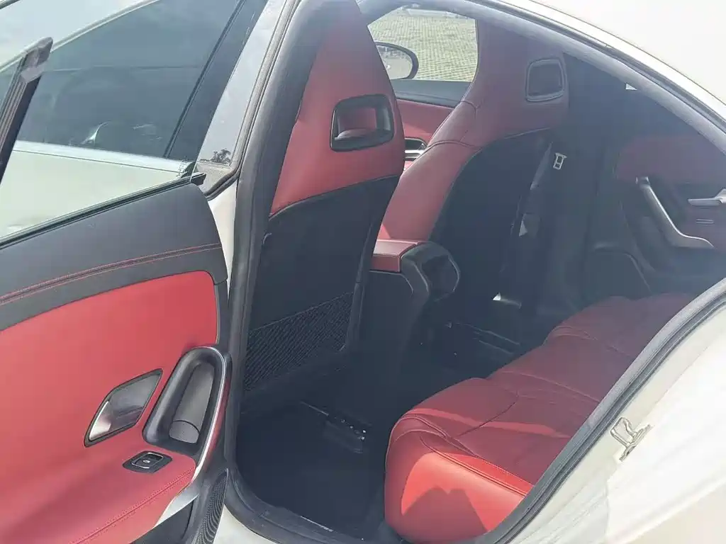 Mercedes-Benz CLA 2021 — фото 12
