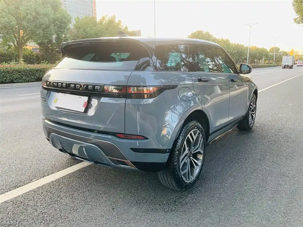 Land Rover Evoque 2021 — фото 7