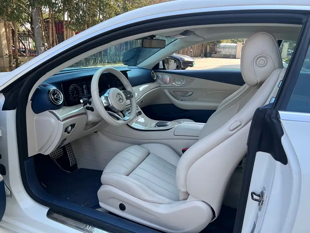Mercedes-Benz E-Class 2020