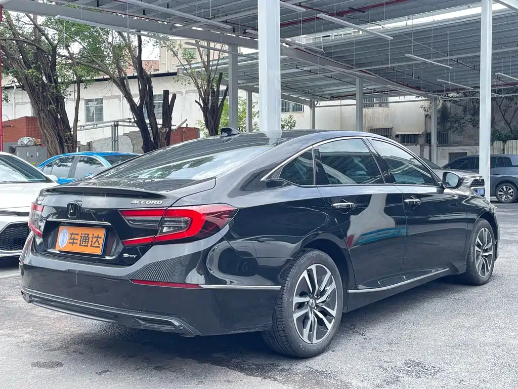 Honda Accord 2023 — фото 4