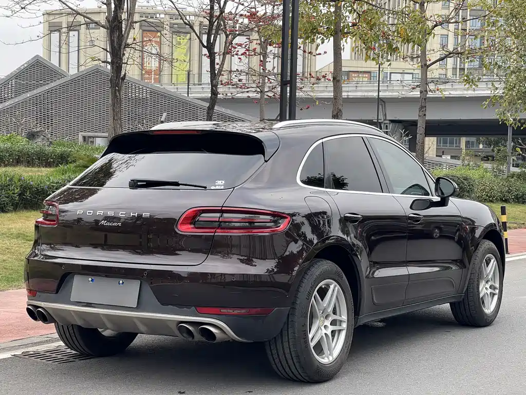 Porsche Macan 2018 — фото 6