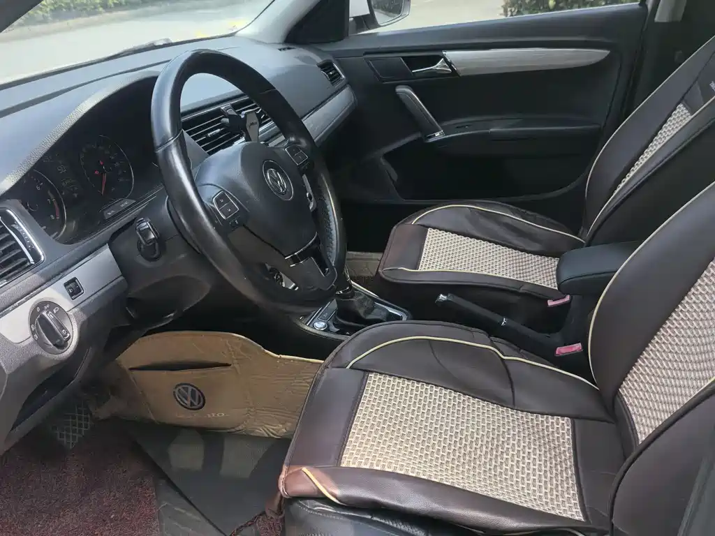 Volkswagen Gran Lavida 2014
