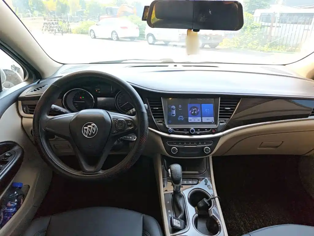 Buick Verano 2017 — фото 10