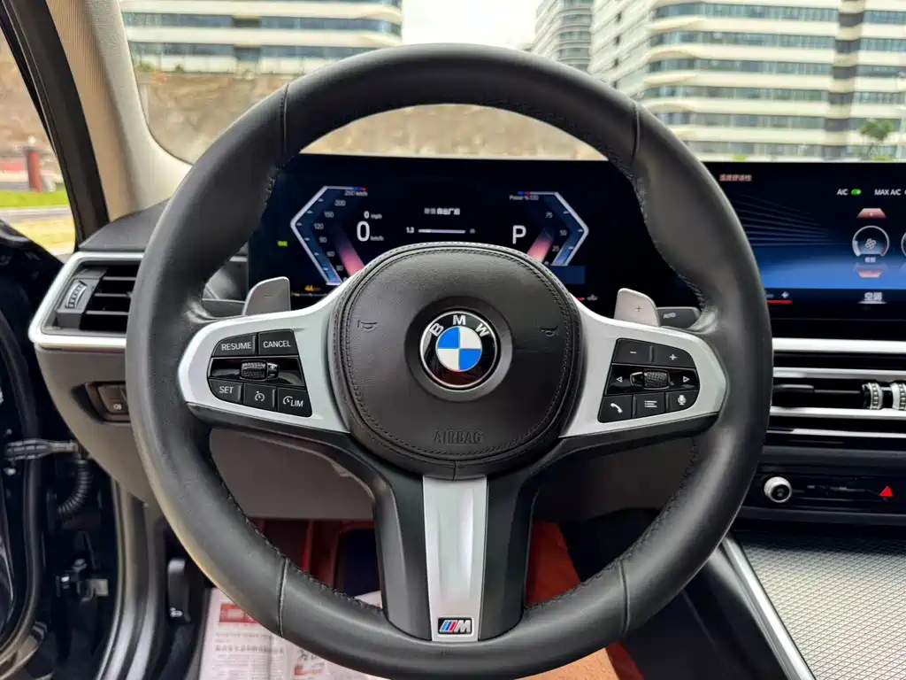 BMW 3 Series 2023 — фото 16