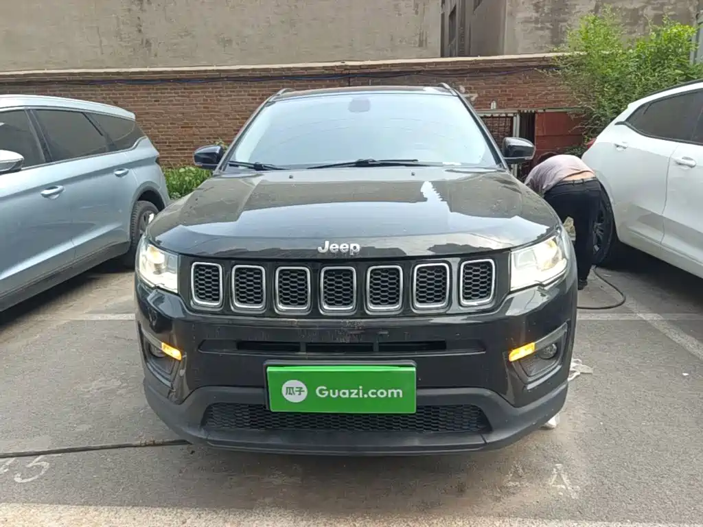 Jeep Compass 2021 — фото 3