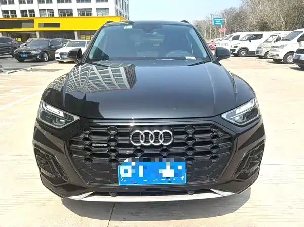 Audi Q5L 2022
