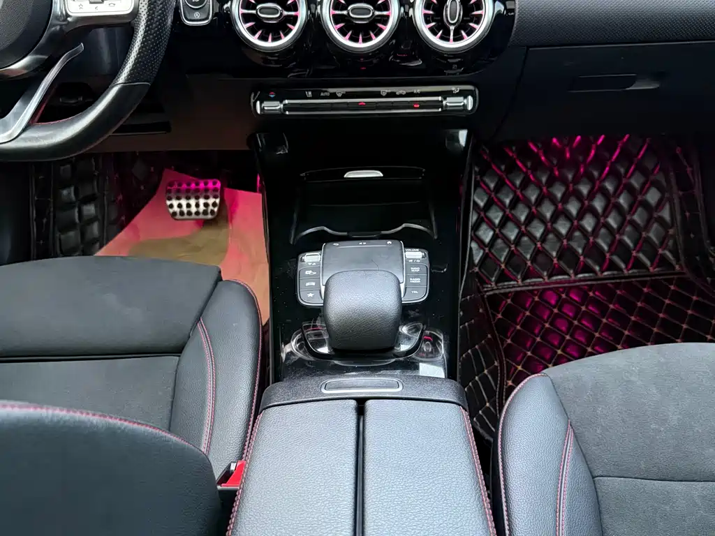 Mercedes-Benz CLA 2022 — фото 11