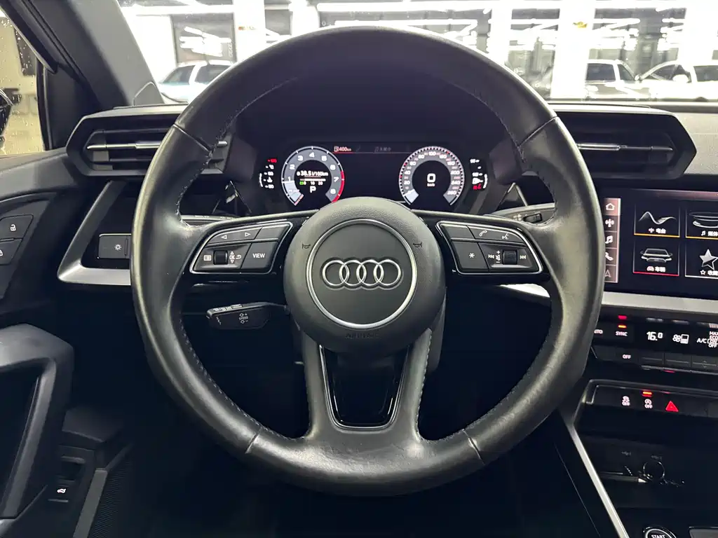 Audi A3 2021 — фото 13