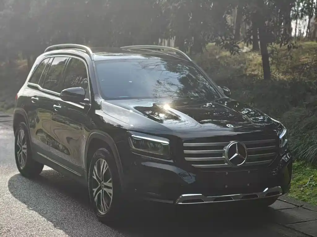 Mercedes-Benz GLB 2025 — фото 2