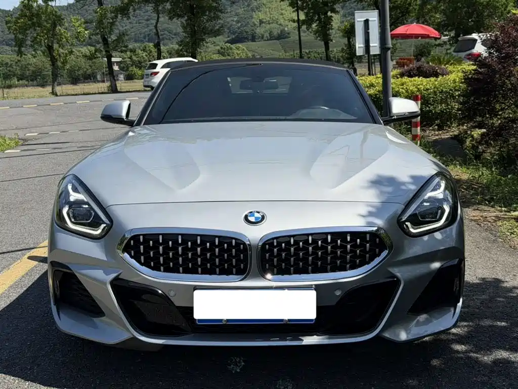 BMW Z4 2023 — фото 3