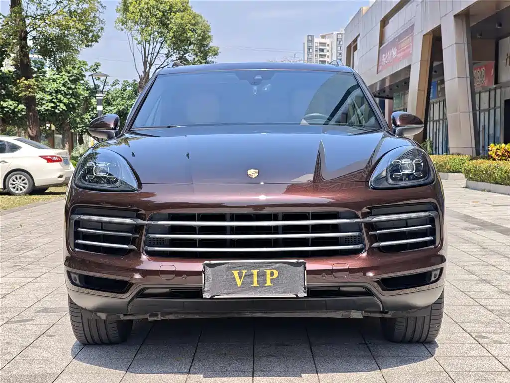 Porsche Cayenne 2018 — фото 2