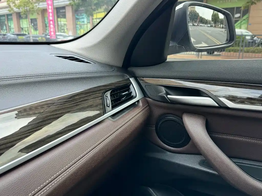 BMW X1 2020 — фото 20