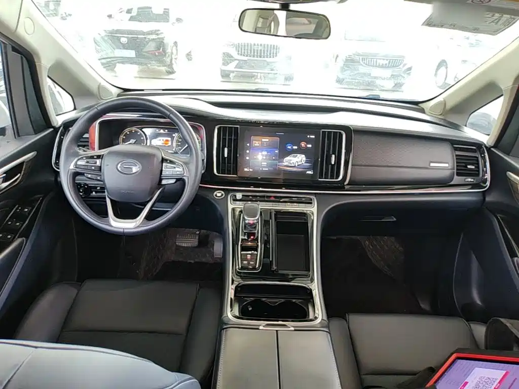 GAC Trumpchi M8 2023 — фото 10