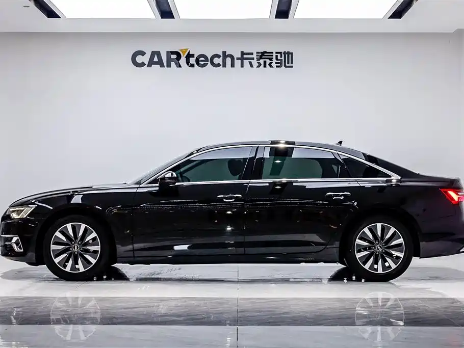 Audi A6L 2022 — фото 3